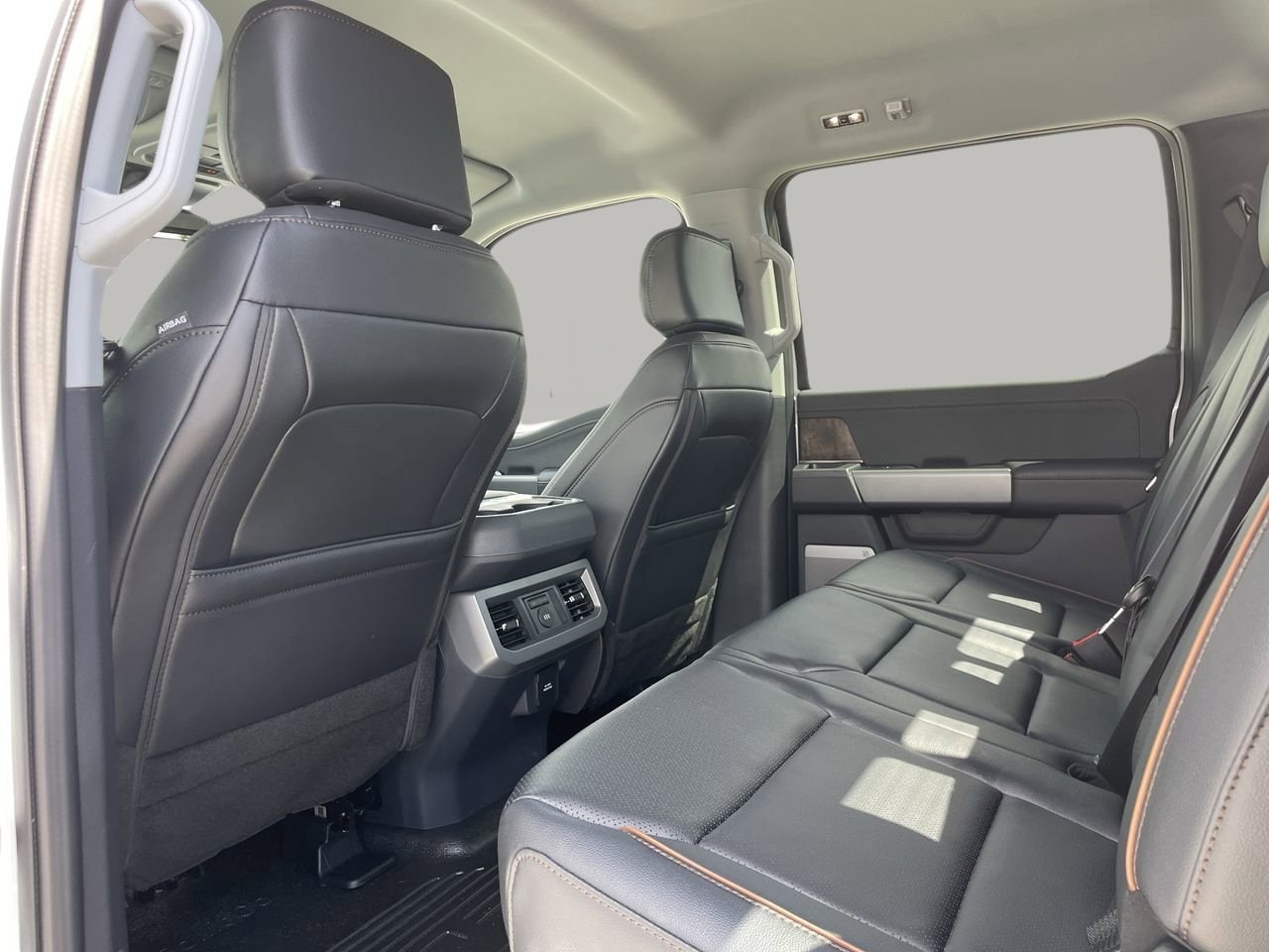 2026 Ford F-350 Super Duty Lariat - Photo 19