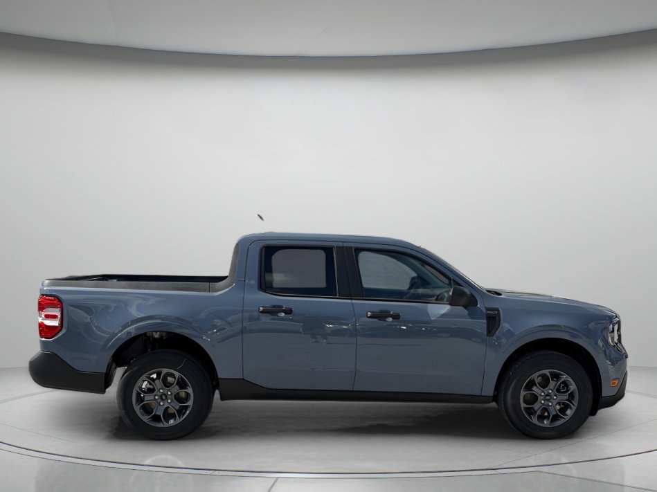 New 2026 Ford Maverick XLT Crew Cab Pickup