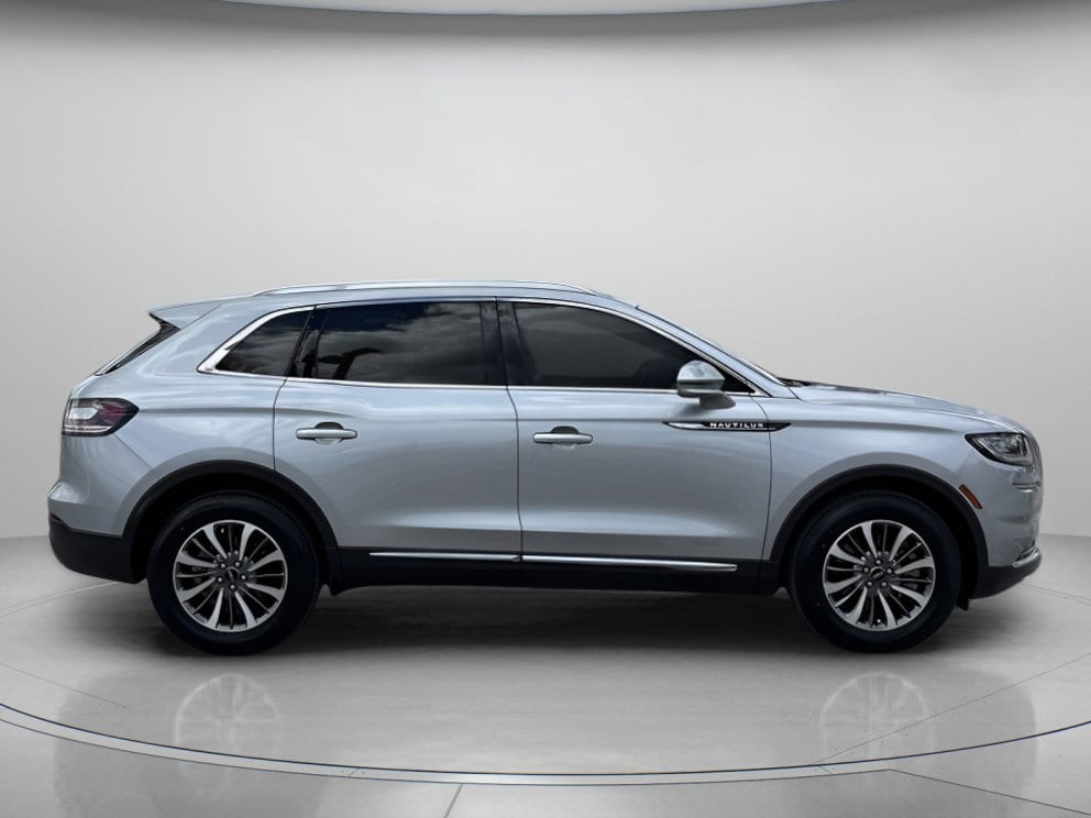 2LMPJ6J90NBL11526