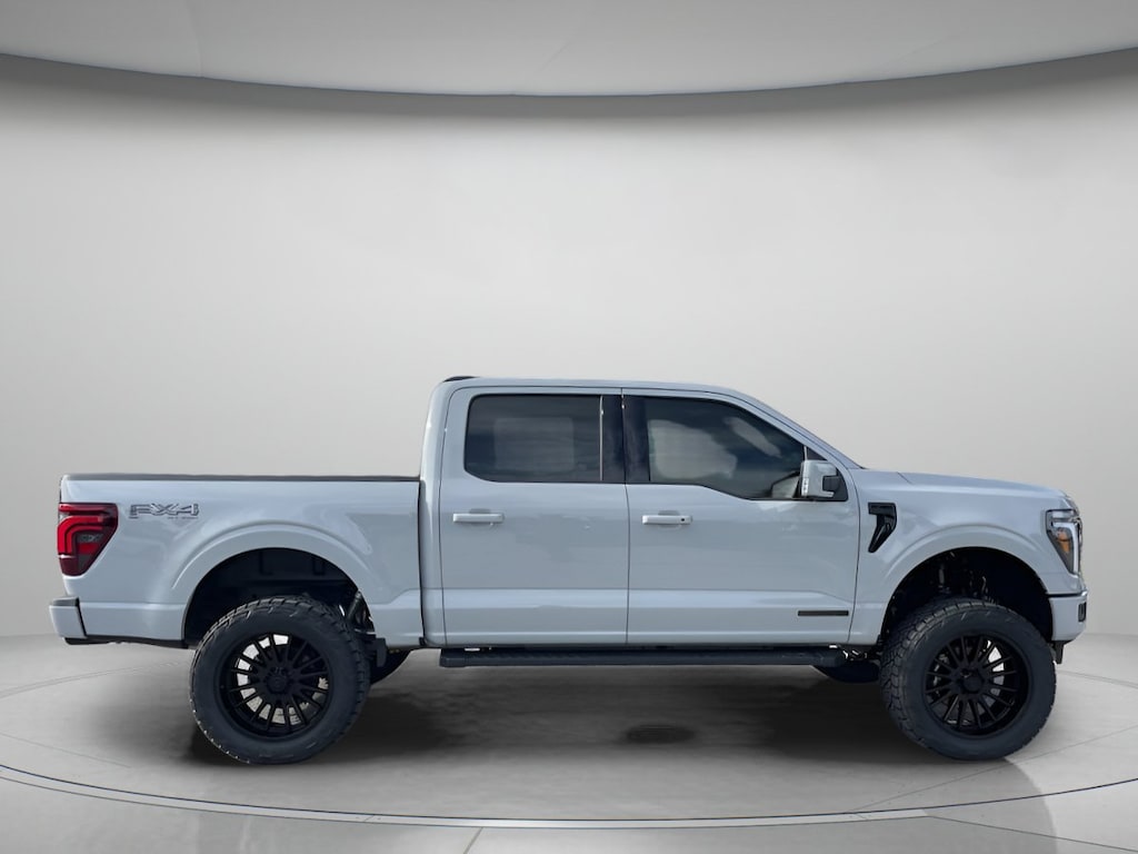 New 2026 Ford F-150 Lariat Lift Crew Cab Pickup