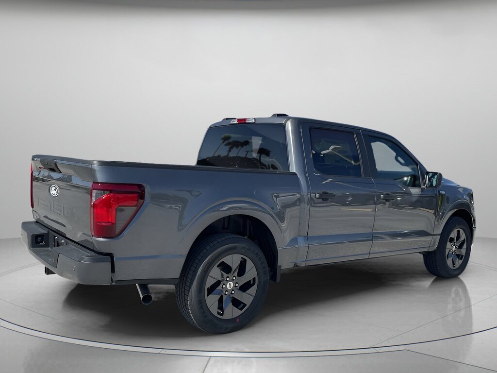 New 2025 Ford F-150 STX Crew Cab Pickup