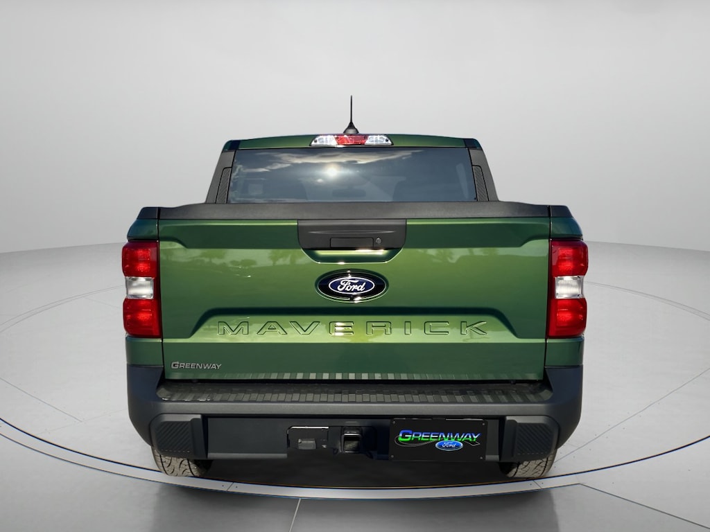 New 2025 Ford Maverick XLT Crew Cab Pickup