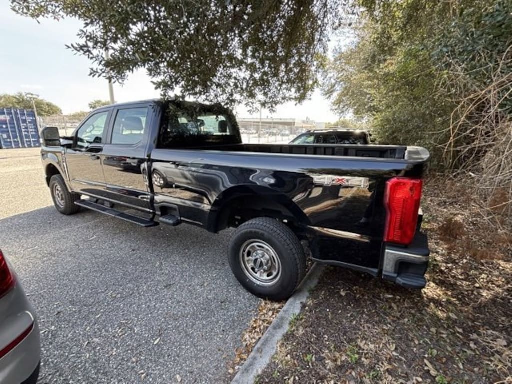 Used 2024 Ford Super Duty F-250 SRW XL Crew Cab Pickup