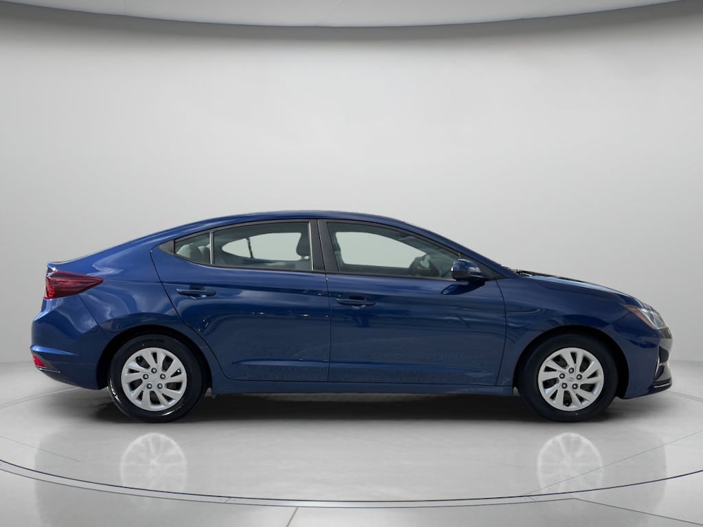 Used 2020 Hyundai Elantra SE 4dr Car