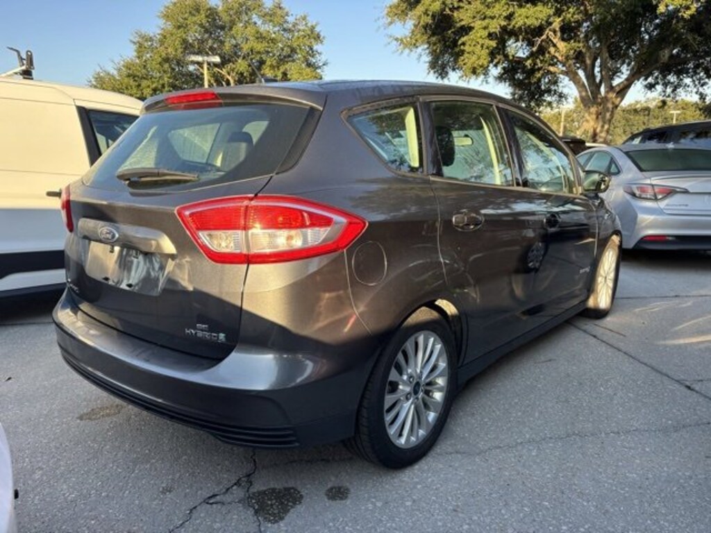 Used 2017 Ford C-Max Hybrid SE Hatchback