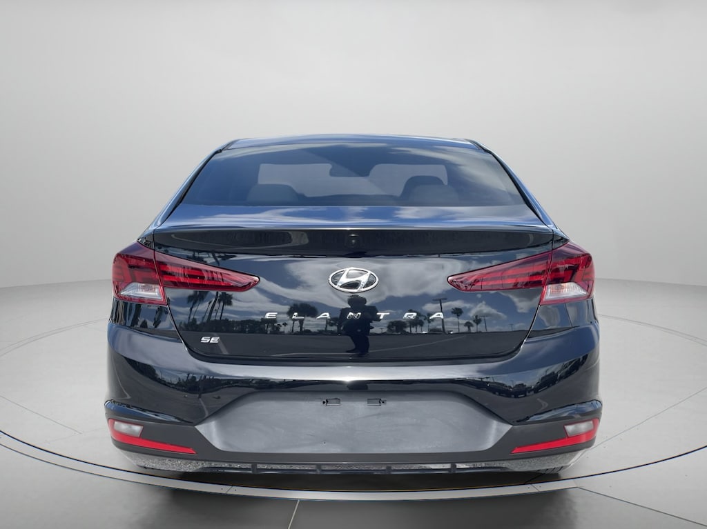 Used 2020 Hyundai Elantra SE 4dr Car