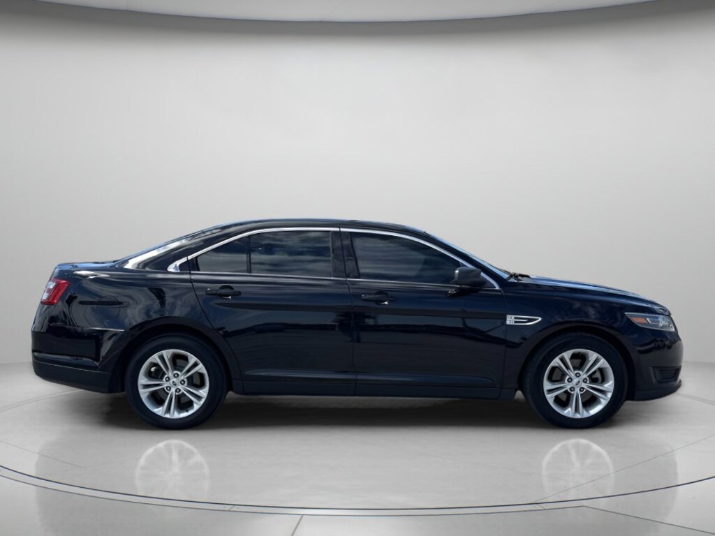 Used 2019 Ford Taurus SE 4dr Car