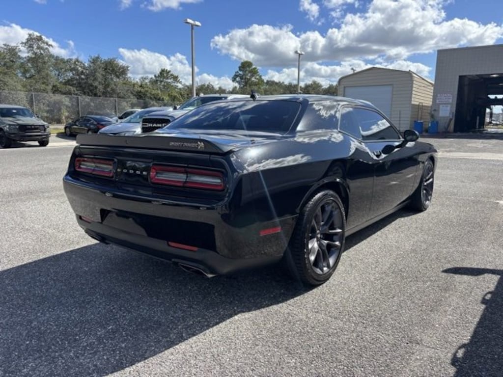 Used 2023 Dodge Challenger R/T Scat Pack 2dr Car