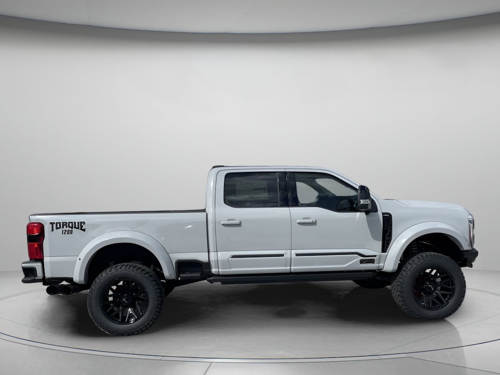 New 2026 Ford Super Duty F-250 SRW Torque 1200 Crew Cab Pickup