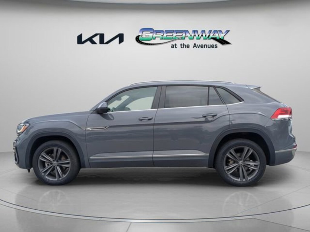 Used 2021 Volkswagen Atlas Cross Sport 3.6L V6 SE w/Technology R-Line Sport Utility
