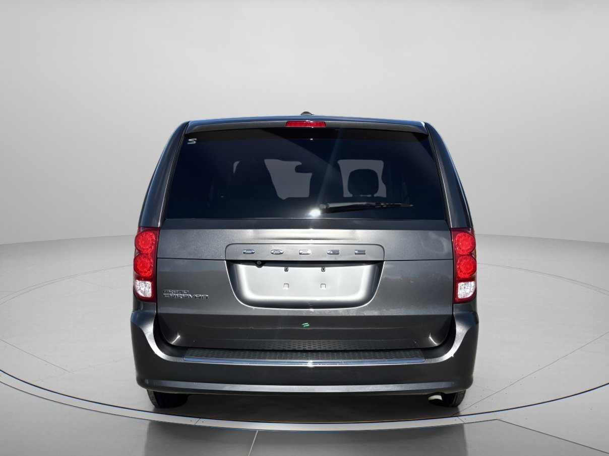 2020 Dodge Grand Caravan SE photo 4
