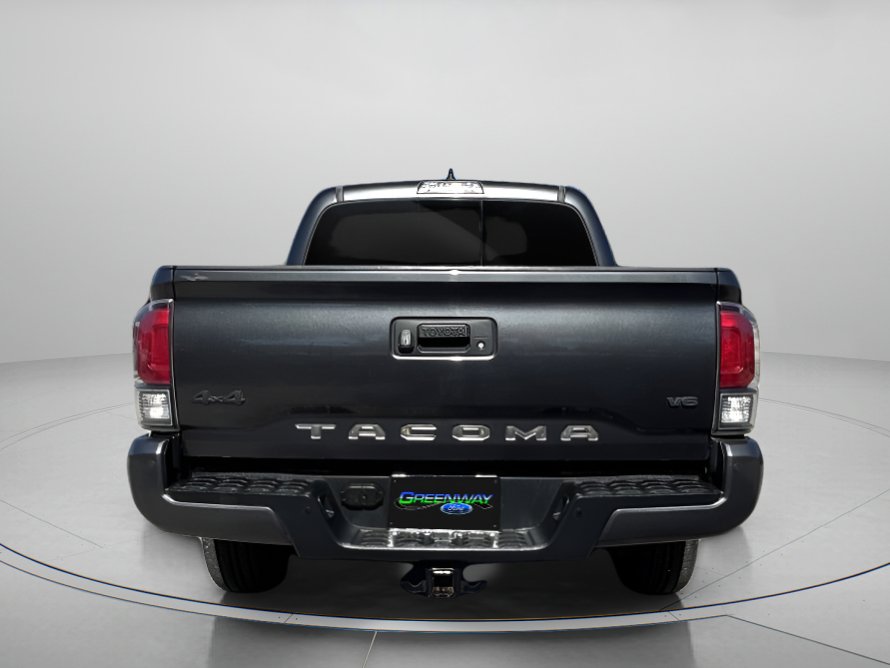 2018 Toyota Tacoma Limited photo 4