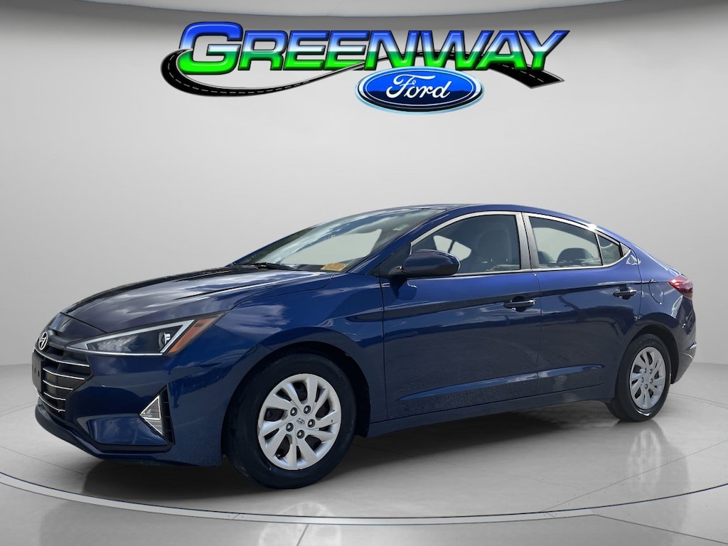 Used 2020 Hyundai Elantra SE 4dr Car