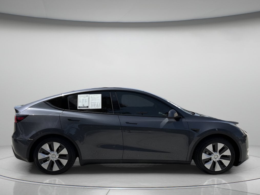 Used 2021 Tesla Model Y Long Range with VIN 5YJYGAEE9MF189814 for sale in Orlando, FL