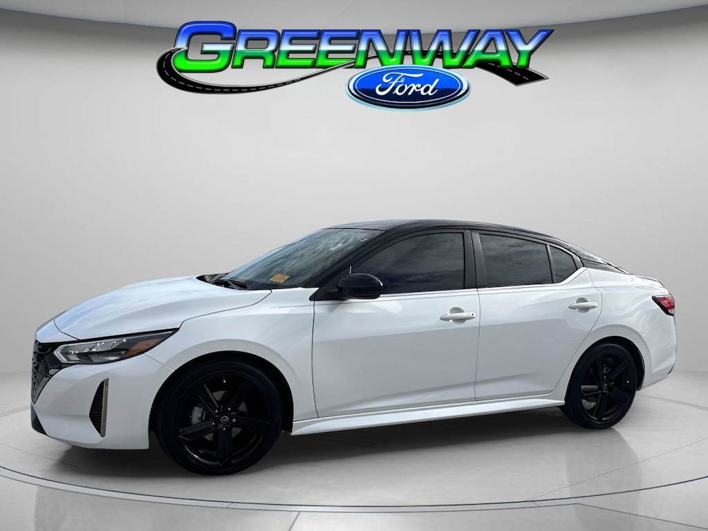 Used 2024 Nissan Sentra SR 4dr Car