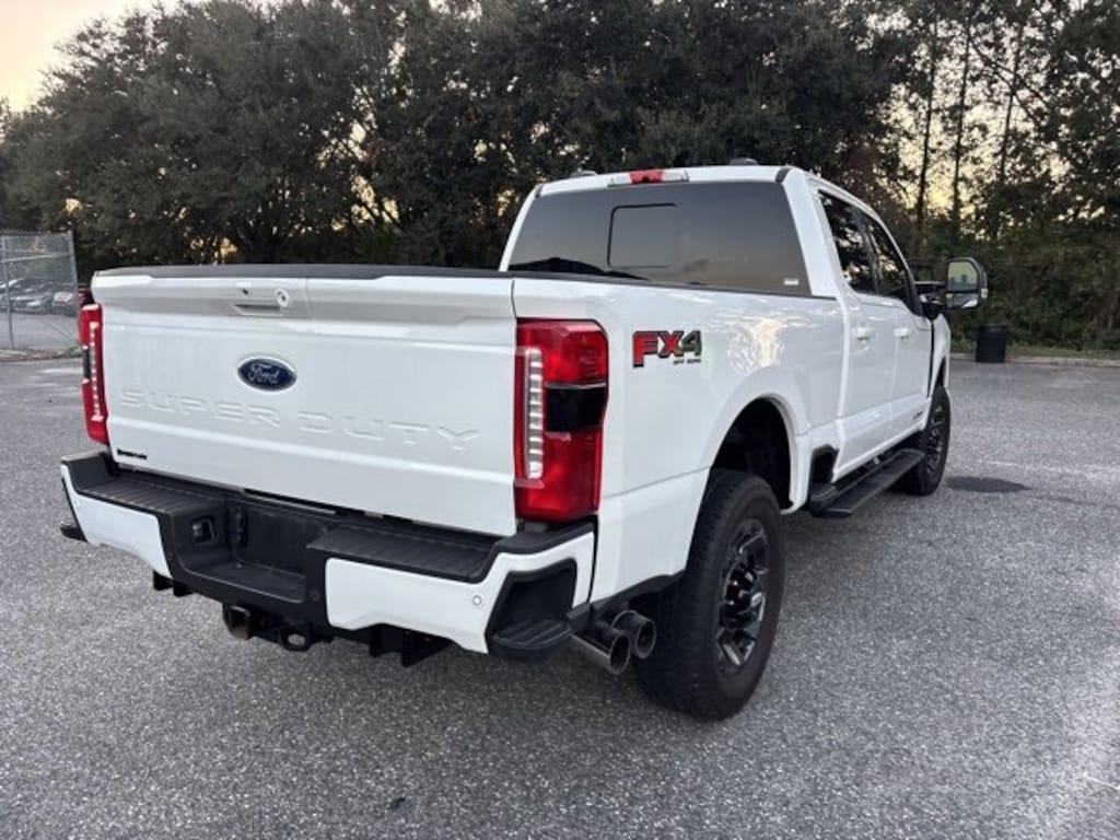 Used 2024 Ford Super Duty F-250 SRW Lariat Crew Cab Pickup