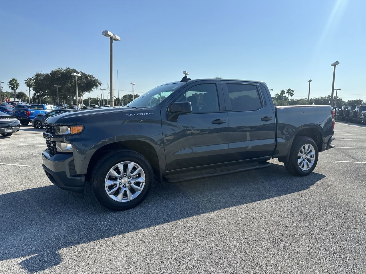 Used 2020 Chevrolet Silverado 1500 Custom with VIN 3GCPWBEH3LG367823 for sale in Orlando, FL