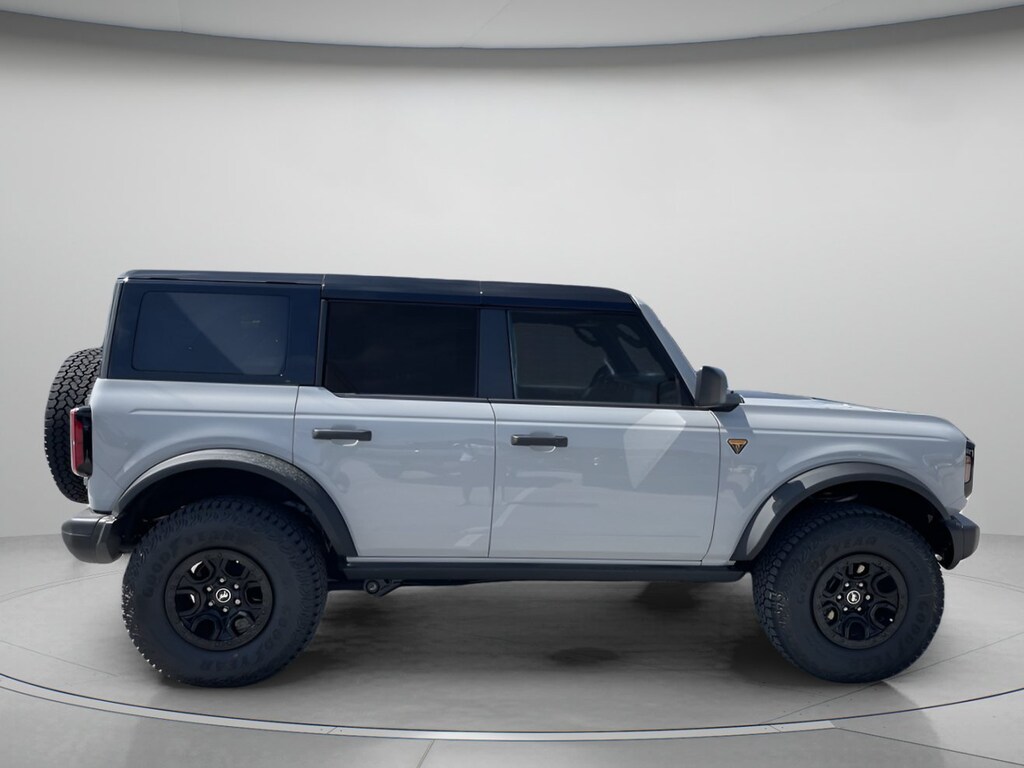 New 2026 Ford Bronco Badlands Convertible