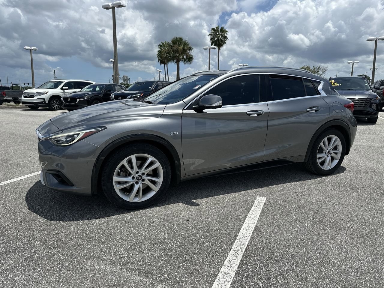 Used 2019 INFINITI QX30 Luxury with VIN SJKCH5CP3KA011175 for sale in Orlando, FL