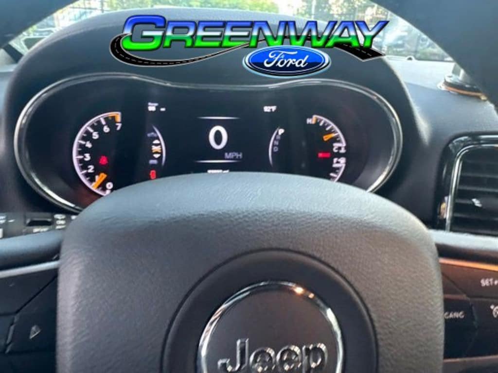 Used 2021 Jeep Grand Cherokee Laredo X Sport Utility