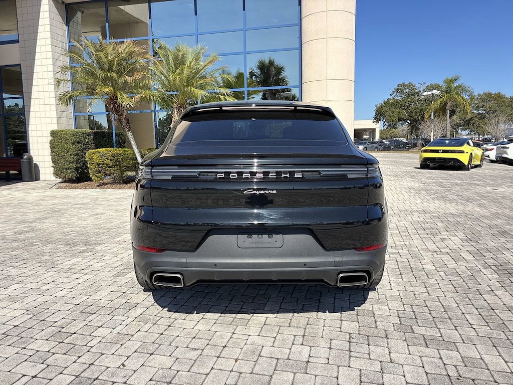 Used 2025 Porsche Cayenne Sport Utility