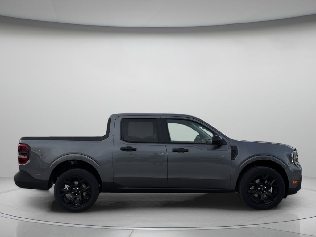 New 2025 Ford Maverick XLT Crew Cab Pickup