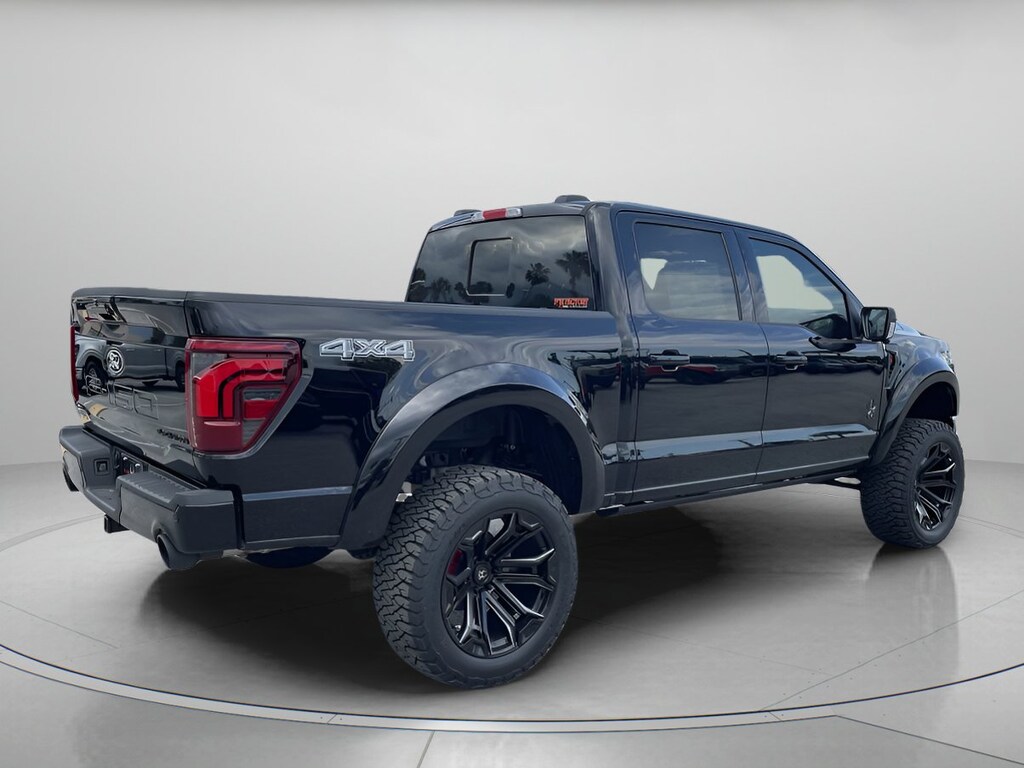 New 2026 Ford F-150 LARIAT Crew Cab Pickup