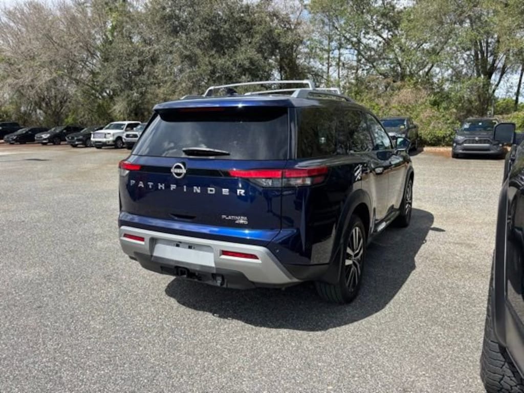 Used 2023 Nissan Pathfinder Platinum Sport Utility