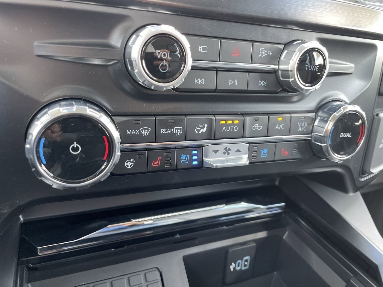 2026 Ford F-350 Super Duty Lariat - Photo 24
