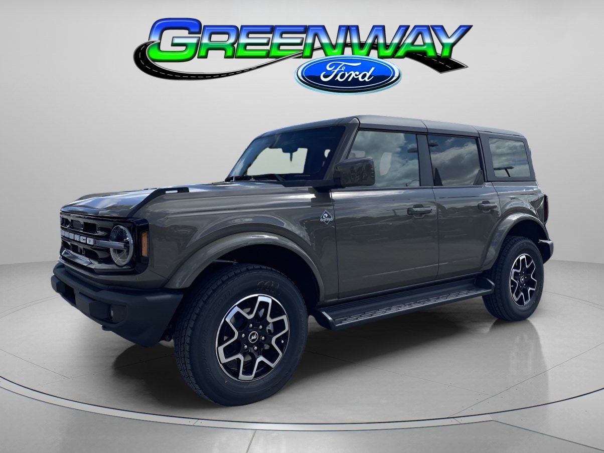 2025 Ford Bronco 4-Door Outer Banks's photo