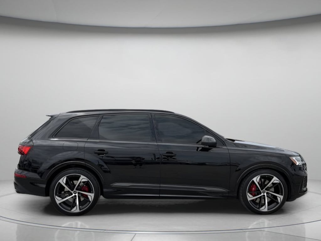 Used 2024 Audi SQ7 Premium Plus Sport Utility