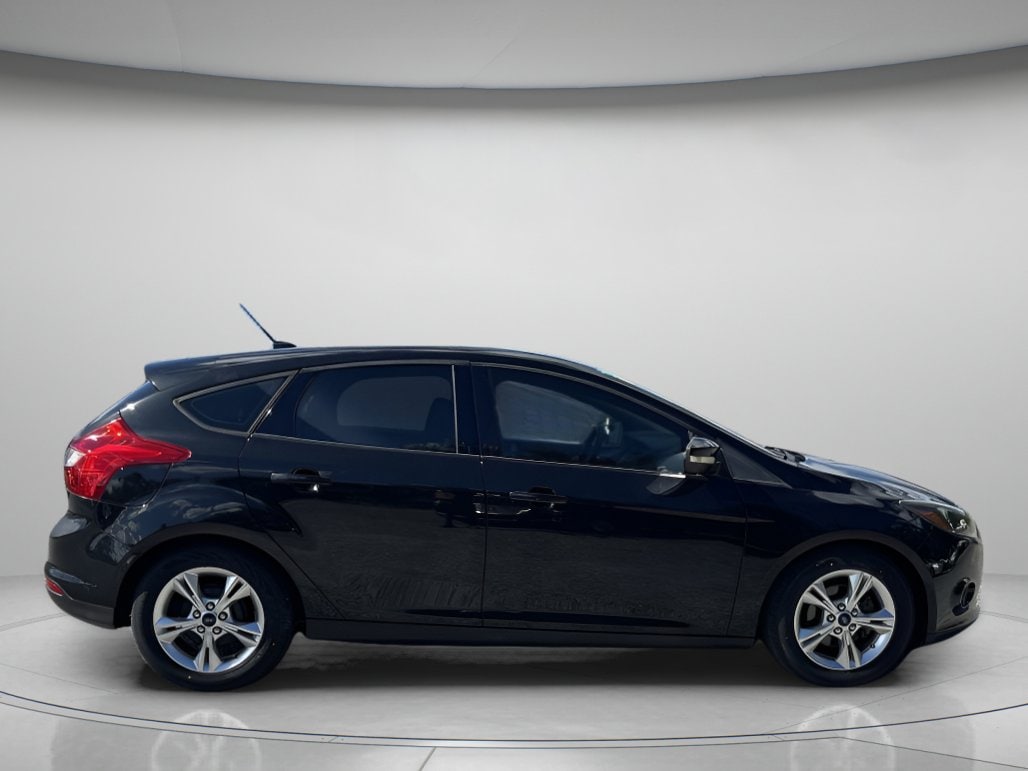 Used 2014 Ford Focus SE with VIN 1FADP3K24EL180463 for sale in Orlando, FL