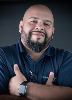 Tito Burgos