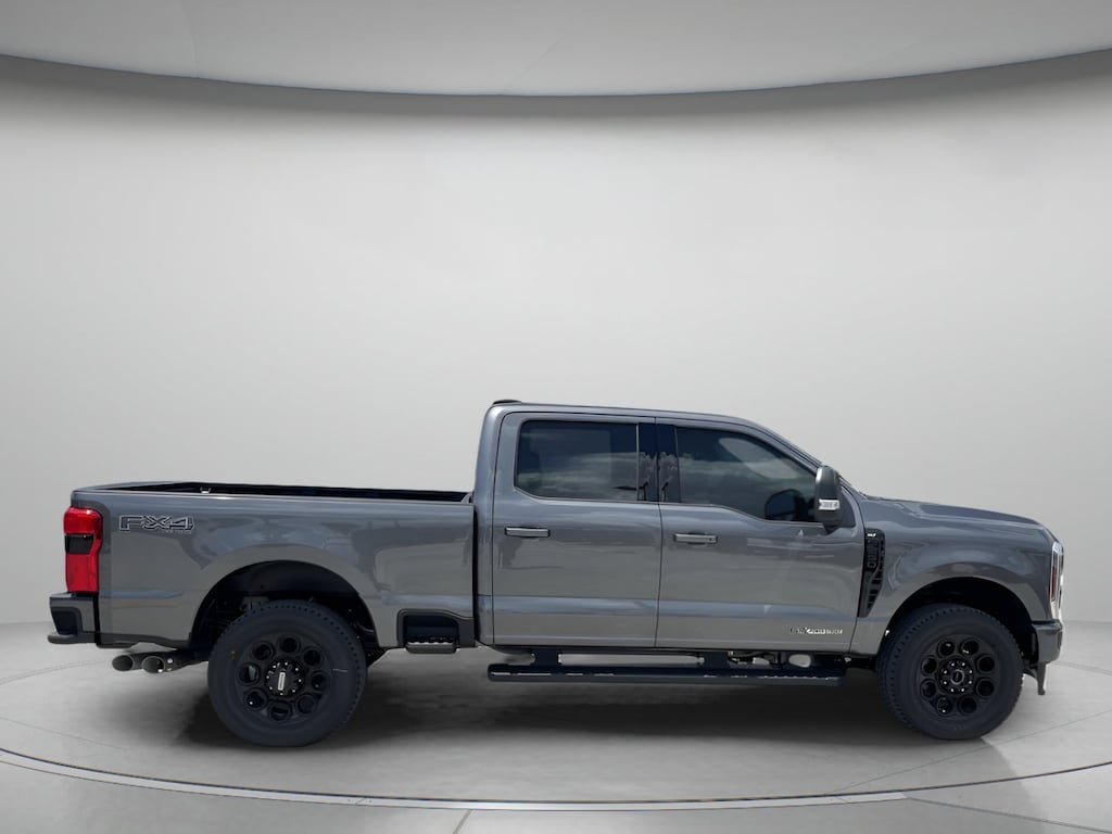 New 2026 Ford Super Duty F-250 SRW XLT Crew Cab Pickup