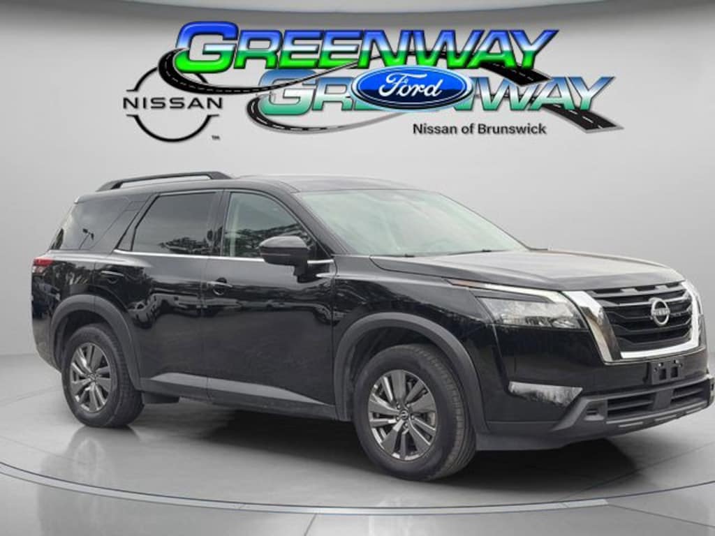 Used 2025 Nissan Pathfinder SV Sport Utility
