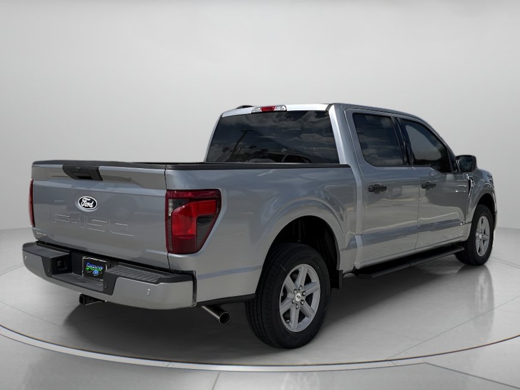 New 2026 Ford F-150 XLT Crew Cab Pickup