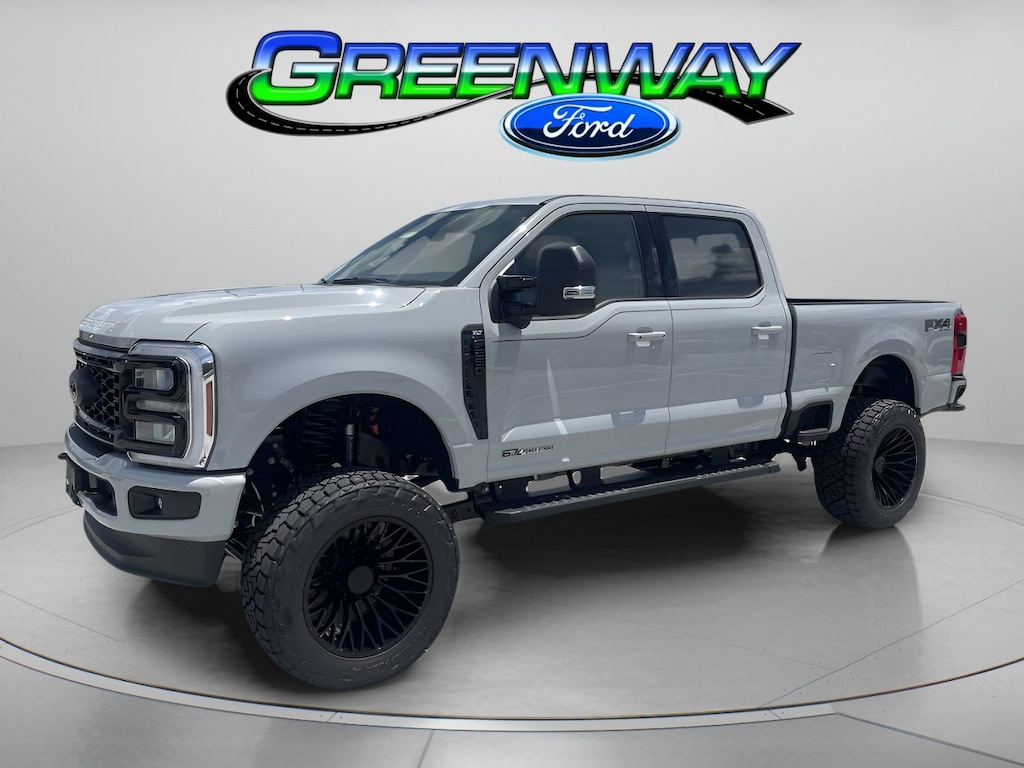 New 2026 Ford Super Duty F-250 SRW XLT Lift Crew Cab Pickup