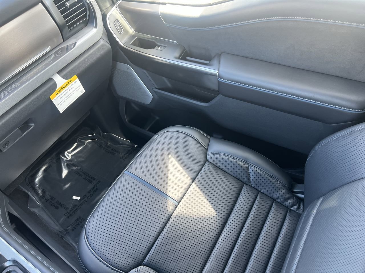 2026 Ford F-250 Super Duty Platinum - Photo 18