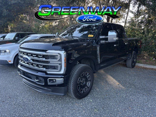 2024 Ford F-250 Super Duty Platinum's photo
