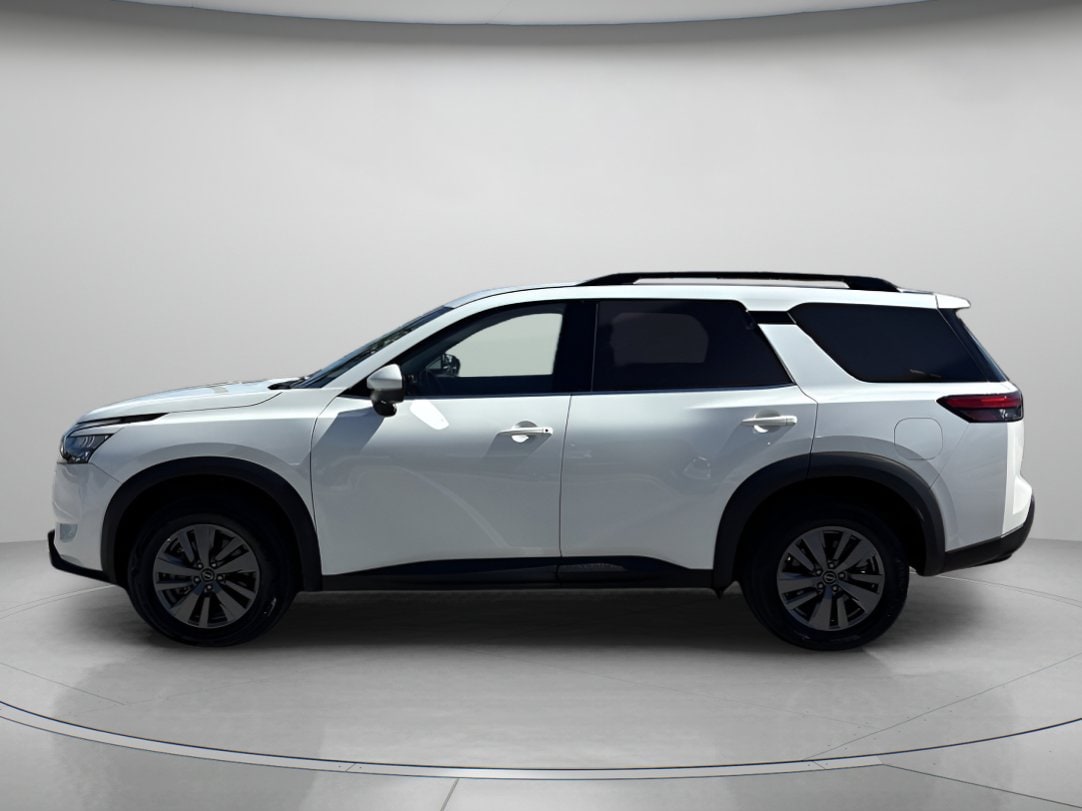 2024 Nissan Pathfinder SV - Photo 6