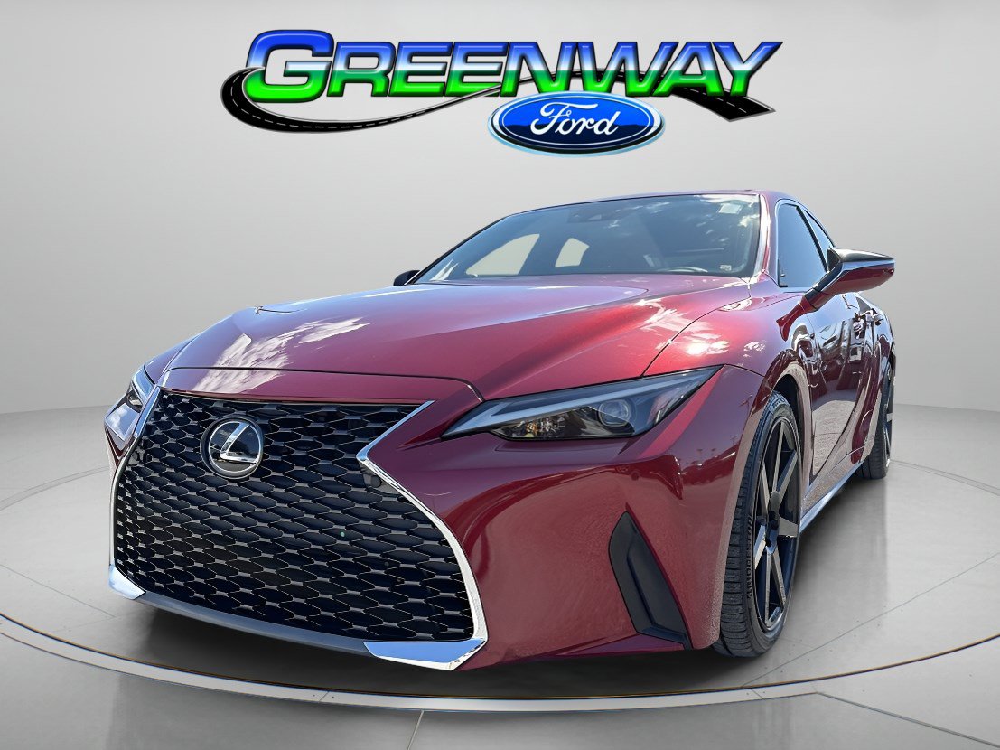 2022 Lexus IS