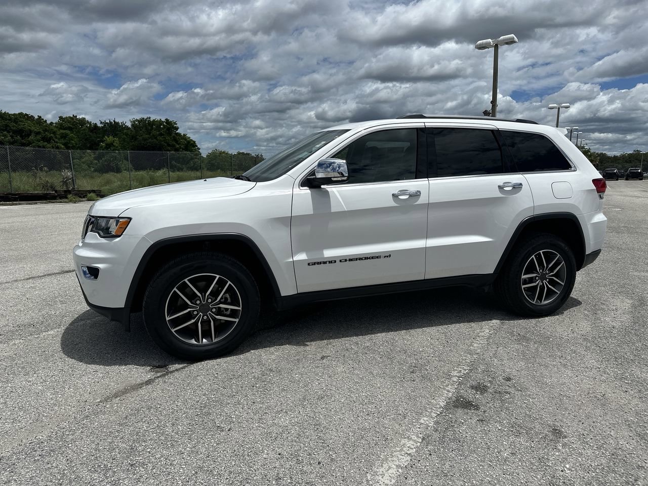 Used 2022 Jeep Grand Cherokee WK Limited with VIN 1C4RJFBG3NC111584 for sale in Orlando, FL