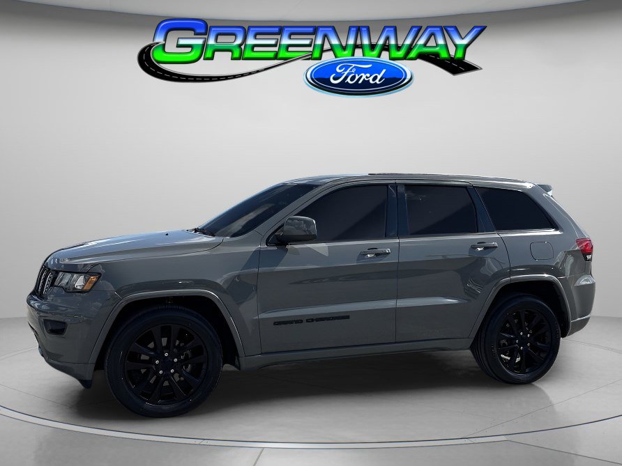 2019 Jeep Grand Cherokee Altitude's photo