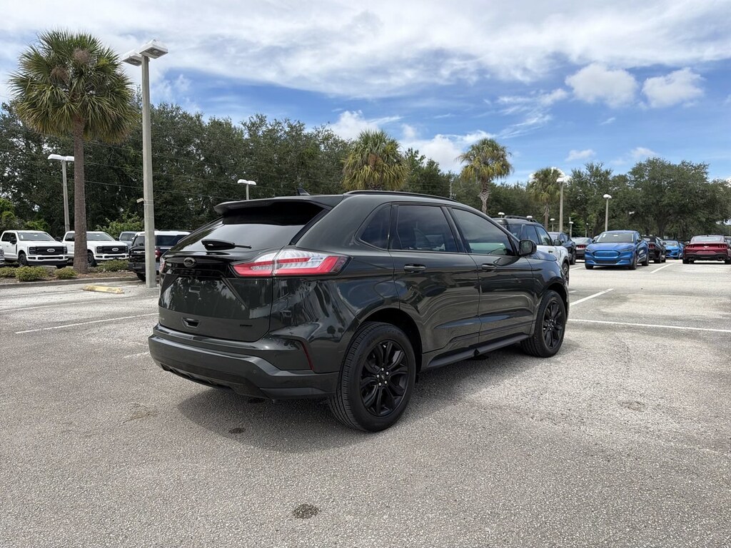 Used 2024 Ford Edge SE Sport Utility