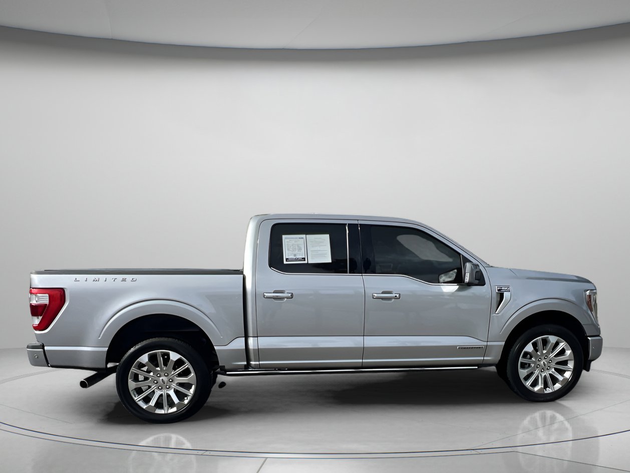 2022 Ford F-150 Limited photo 2