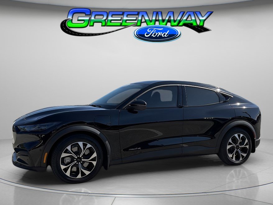 2024 Ford Mustang-Mach-e Select's photo