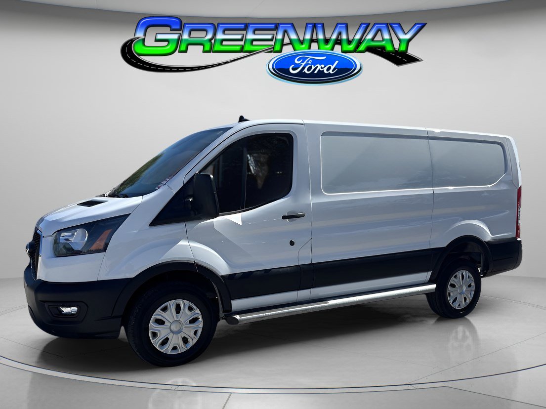 2024 Ford Transit Van Base's photo