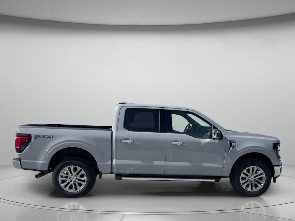 New 2026 Ford F-150 XLT Crew Cab Pickup