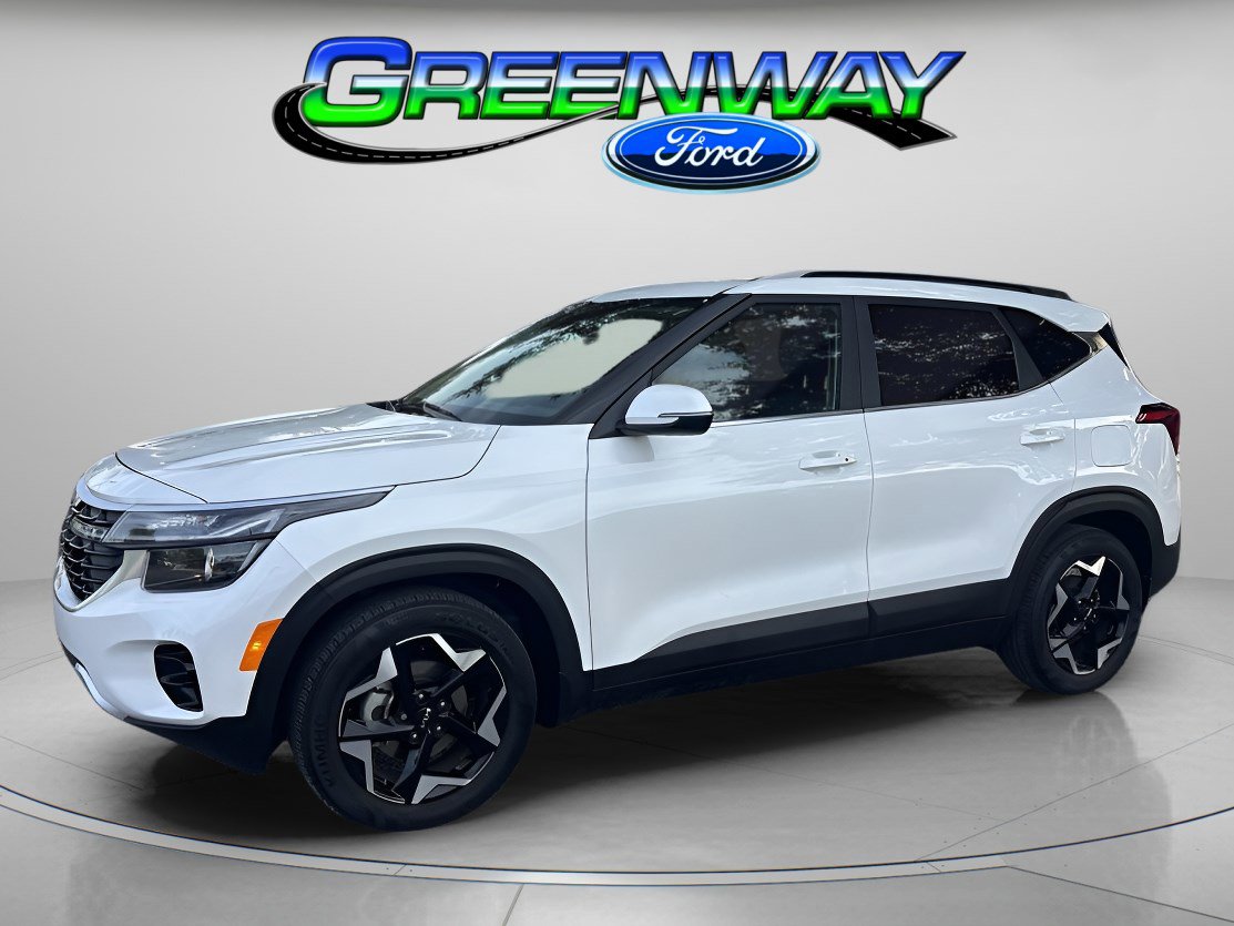 2024 Kia Seltos EX's photo