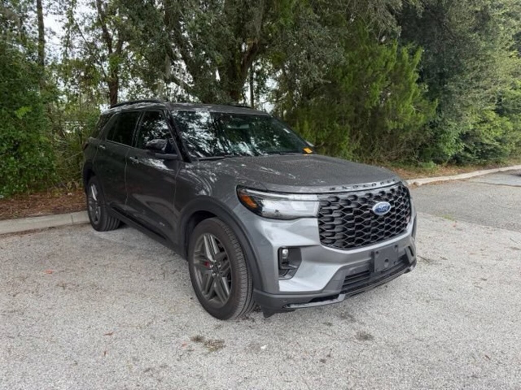 Used 2025 Ford Explorer ST Sport Utility